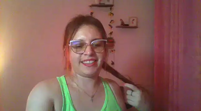 lorenitabella online show from February 4, 2025, 10:13 pm