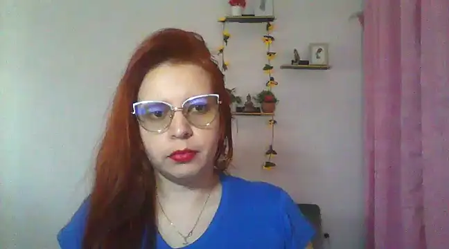 lorenitabella online show from March 17, 2025, 7:15 pm