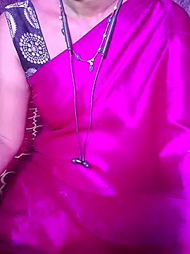 XBHUUME online show from October 31, 2025, 4:19 pm