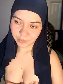 MatchedEyebrow online show from March 25, 2026, 6:47 pm