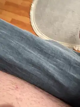 S2kicibey06 online show from September 28, 2025, 6:52 am