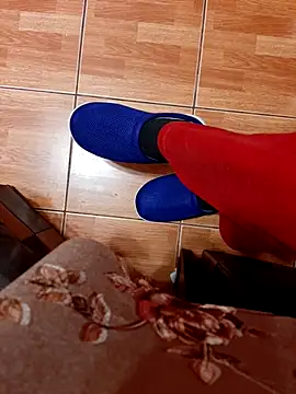 feet toes online show from January 19, 2026, 6:28 am