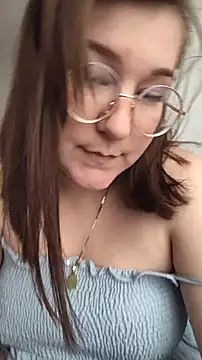 HunnyyLove online show from October 7, 2025, 6:16 pm