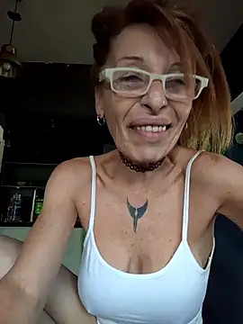 FrozenWaffle online show from May 5, 2026, 4:15 pm