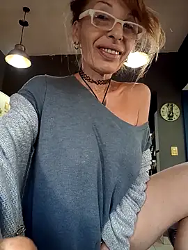 FrozenWaffle online show from May 8, 2026, 4:23 pm