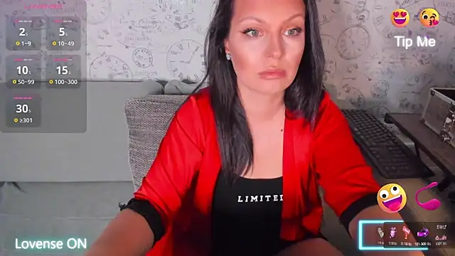 LondonBadGirl online show from May 4, 2026, 8:38 pm