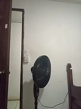 Snapshot of Karmakuro chatting on February 26, 2026, 1:48 am Karmakuro online show from February 26, 2026, 1:48 am