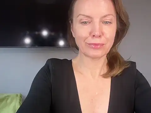 RachellAmazing online show from October 8, 2025, 12:14 pm