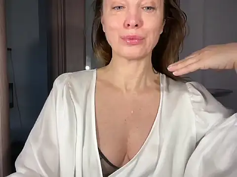 RachellAmazing online show from March 1, 2026, 7:32 am