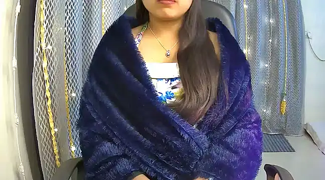 Snapshot of avav_love chatting on December 16, 2024, 2:27 pm avav love online show from December 16, 2024, 2:27 pm
