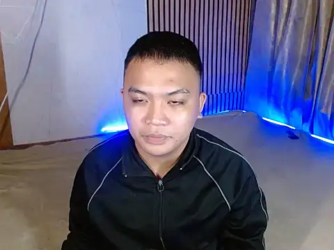 Snapshot of xsweetasian69x chatting on December 28, 2024, 2:10 pm xsweetasian69x online show from December 28, 2024, 2:10 pm