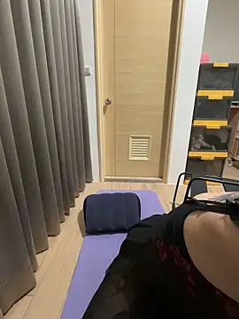 Tw Angellovers online show from November 13, 2025, 4:17 pm