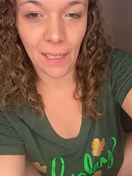 AuroraSummers online show from March 10, 2025, 3:34 am