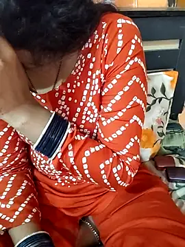 Diya 143 online show from May 6, 2026, 6:19 am