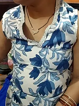 Snapshot of Diya_143 chatting on July 12, 2026, 5:48 pm Diya 143 online show from July 12, 2026, 5:48 pm
