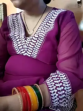 Snapshot of Diya_143 chatting on July 28, 2026, 4:19 am Diya 143 online show from July 28, 2026, 4:19 am