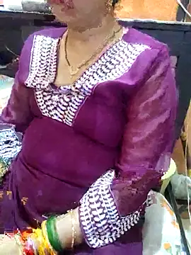 Snapshot of Diya_143 chatting on July 28, 2026, 3:08 pm Diya 143 online show from July 28, 2026, 3:08 pm