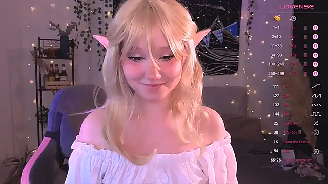 Snapshot of IrmaBell chatting on September 25, 2025, 10:35 pm IrmaBell online show from September 25, 2025, 10:35 pm