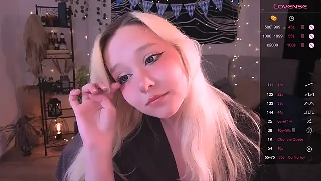 Snapshot of IrmaBell chatting on October 10, 2025, 11:59 pm IrmaBell online show from October 10, 2025, 11:59 pm