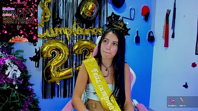 brenda moris01 online show from December 31, 2024, 10:56 pm