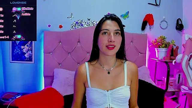 brenda moris01 online show from January 22, 2025, 9:21 pm