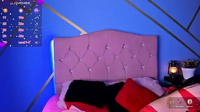 brenda moris01 online show from November 2, 2025, 10:45 pm