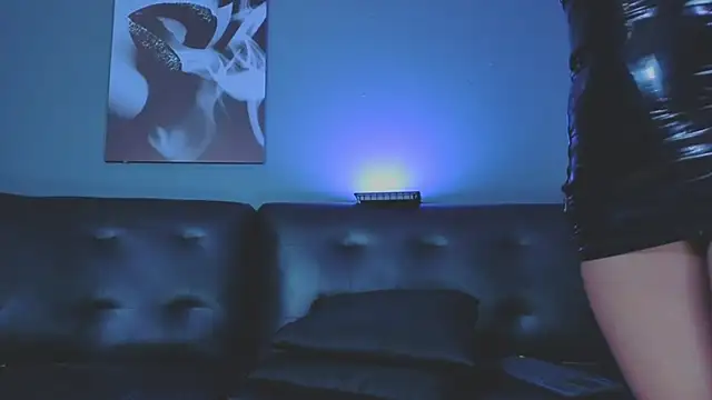 Snapshot of Amberstones chatting on October 23, 2025, 8:07 pm Amberstones online show from October 23, 2025, 8:07 pm