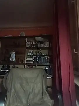 Dettybitch40 online show from February 10, 2026, 7:29 pm