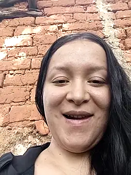 Arisha34 online show from November 13, 2025, 1:10 pm