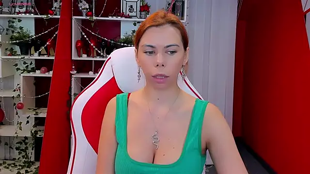 KateCloud online show from December 22, 2024, 4:48 pm