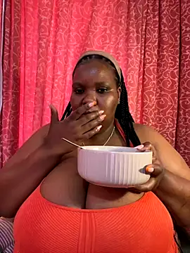 Snapshot of Michyboldy chatting on October 20, 2025, 6:36 am Michyboldy online show from October 20, 2025, 6:36 am