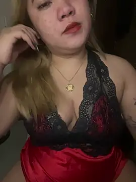 newasiangirl online show from May 18, 2026, 6:47 pm