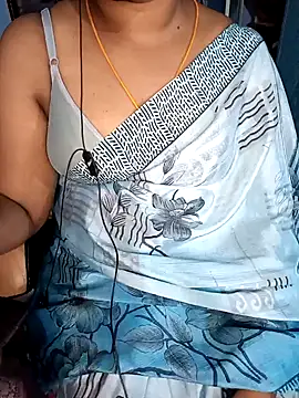 Snapshot of Tamil-hotwife chatting on January 25, 2025, 7:28 pm Tamil-hotwife online show from January 25, 2025, 7:28 pm