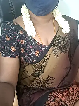 Snapshot of Tamil-hotwife chatting on March 11, 2025, 4:18 pm Tamil-hotwife online show from March 11, 2025, 4:18 pm
