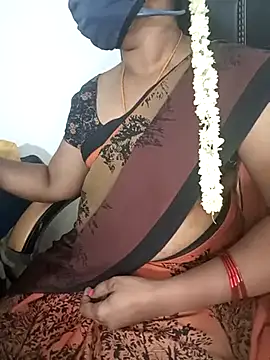 Snapshot of Tamil-hotwife chatting on March 11, 2025, 7:25 pm Tamil-hotwife online show from March 11, 2025, 7:25 pm