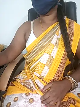 Snapshot of Tamil-hotwife chatting on March 12, 2025, 7:38 pm Tamil-hotwife online show from March 12, 2025, 7:38 pm
