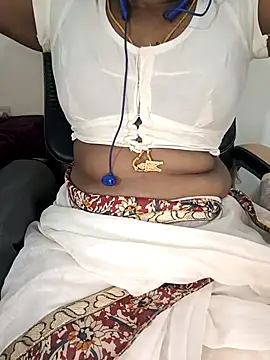 Snapshot of Tamil-hotwife chatting on September 15, 2025, 4:45 am Tamil-hotwife online show from September 15, 2025, 4:45 am
