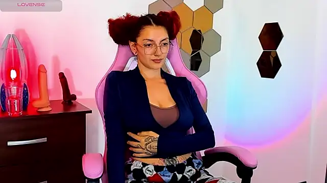 Snapshot of tastymeli chatting on October 13, 2025, 1:49 am tastymeli online show from October 13, 2025, 1:49 am