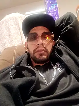 Snapshot of mrbigone45 chatting on March 12, 2026, 7:25 am mrbigone45 online show from March 12, 2026, 7:25 am