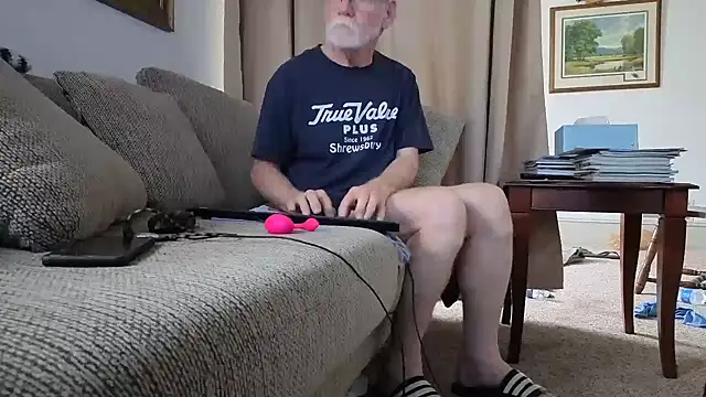CDforU online show from May 6, 2026, 3:06 pm
