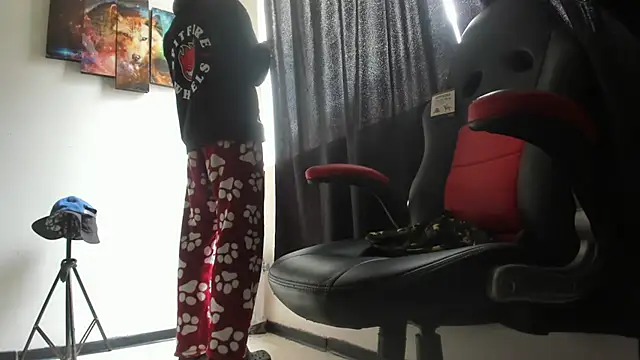 Snapshot of Jeff_Walton@xh chatting on November 14, 2025, 6:50 pm Jeff Waltonxh online show from November 14, 2025, 6:50 pm