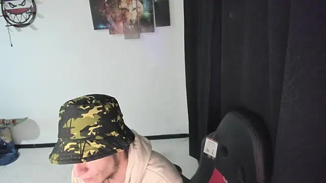 Snapshot of Jeff_Walton@xh chatting on December 16, 2025, 4:50 am Jeff Waltonxh online show from December 16, 2025, 4:50 am