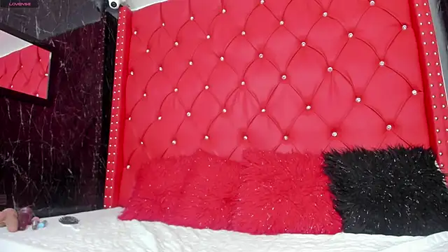 karlyn angels online show from December 12, 2024, 6:53 pm