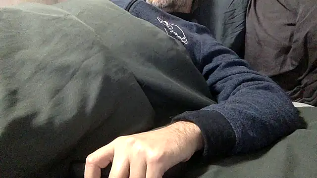 curioushetero online show from February 15, 2025, 6:23 pm
