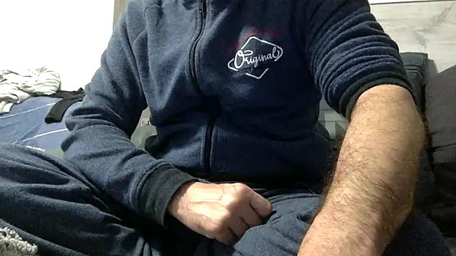 curioushetero online show from March 6, 2025, 8:37 pm