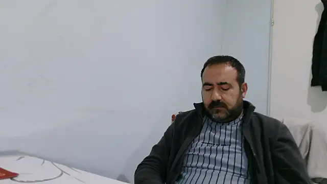 Snapshot of ZYXEL353 chatting on March 10, 2026, 9:31 pm ZYXEL353 online show from March 10, 2026, 9:31 pm