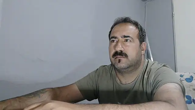 Snapshot of ZYXEL353 chatting on June 14, 2026, 10:56 pm ZYXEL353 online show from June 14, 2026, 10:56 pm