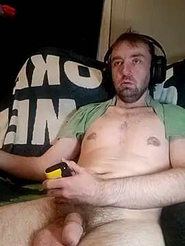 Snapshot of ShadowyTube chatting on March 28, 2026, 11:59 pm ShadowyTube online show from March 28, 2026, 11:59 pm