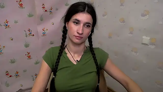 MaryEm976 online show from November 18, 2025, 9:25 am