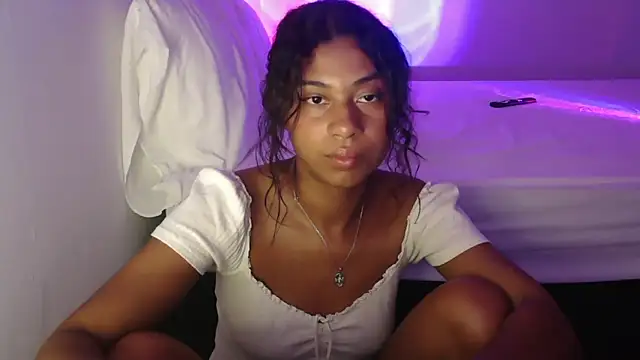 dark enchantress  online show from March 21, 2026, 12:59 am